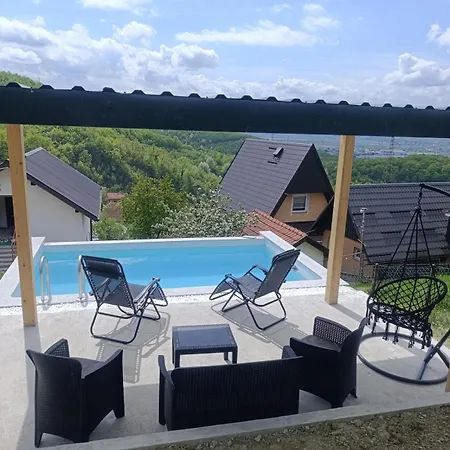Afea's With A Pool For Relaxation And Enjoyment סראייבו