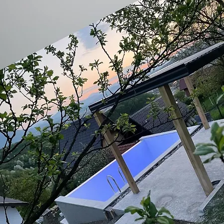 בית נופש Afea's With A Pool For Relaxation And Enjoyment